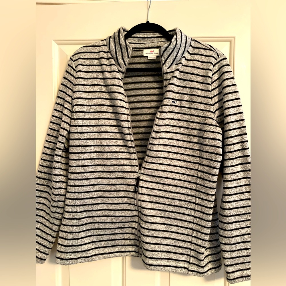Vineyard Vines zip up